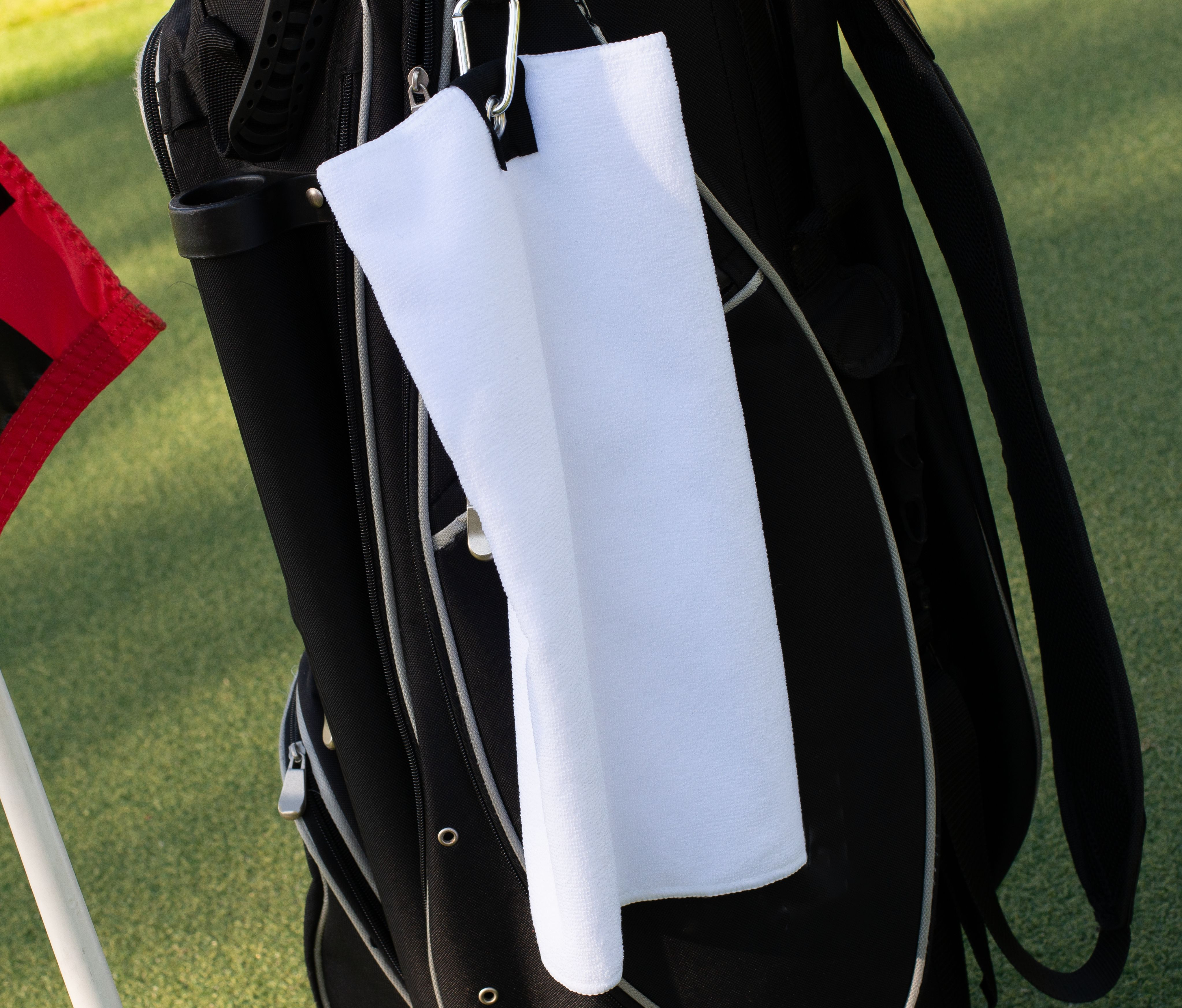 MICROFIBRE GOLF TOWEL
